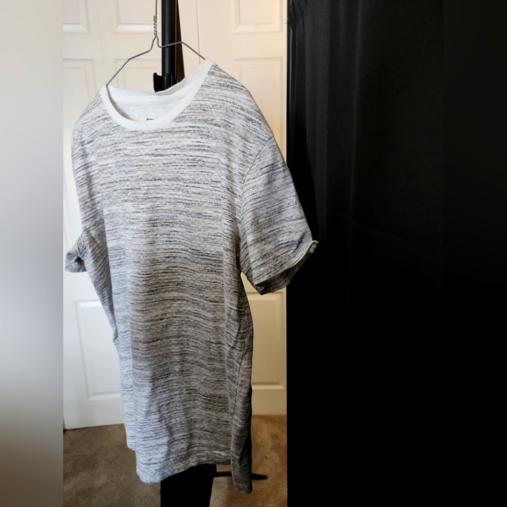 Mens t shirt